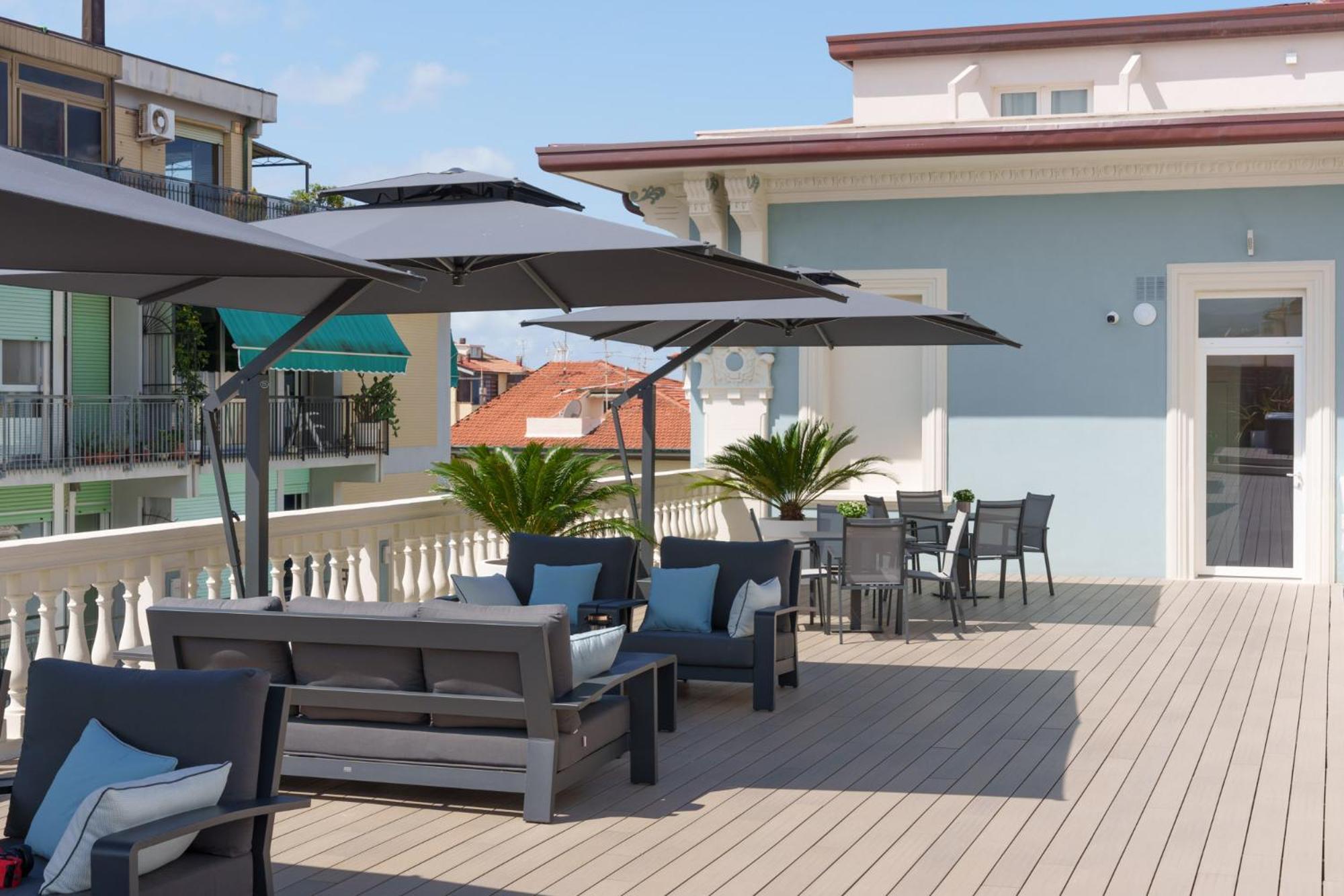VI Suites Viareggio Esterno foto